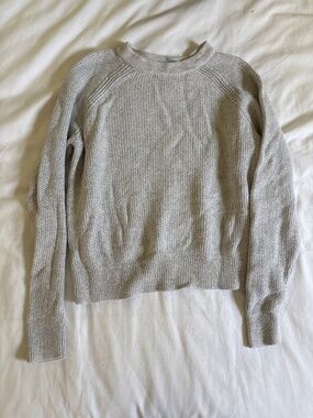 Banana republic sweater size S